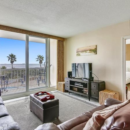 Galvestonian 112-Beachfront Hideaway Экстерьер фото