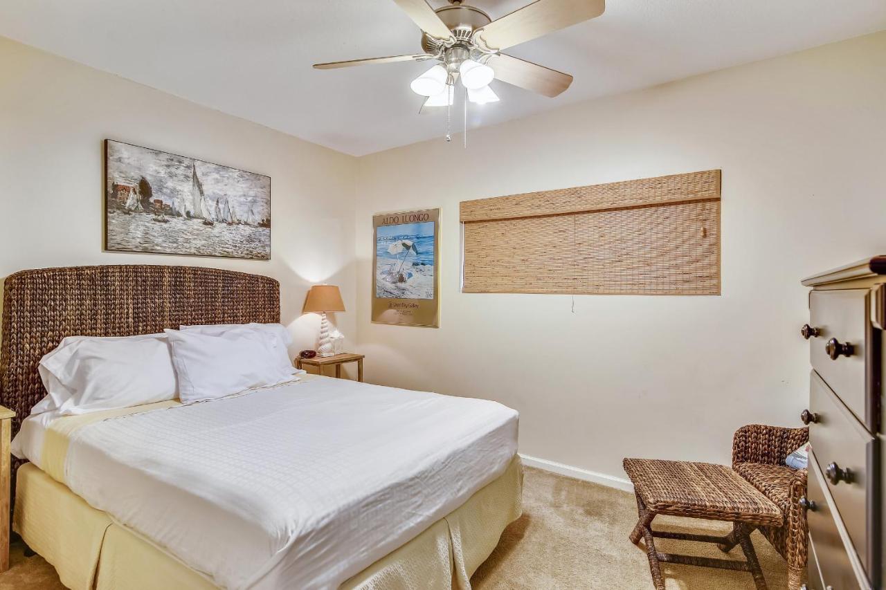 Galvestonian 112-Beachfront Hideaway Экстерьер фото